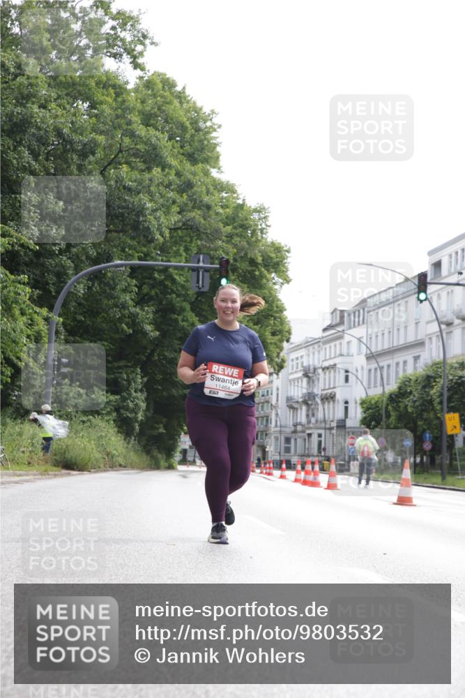 14.06.2026 - REWE Women's Run Jannik Wohlers http://msf.ph/oto/9803532 14.06.2026 10:22:09 Laufen 11464, 57, 1 meine-sportfotos.de