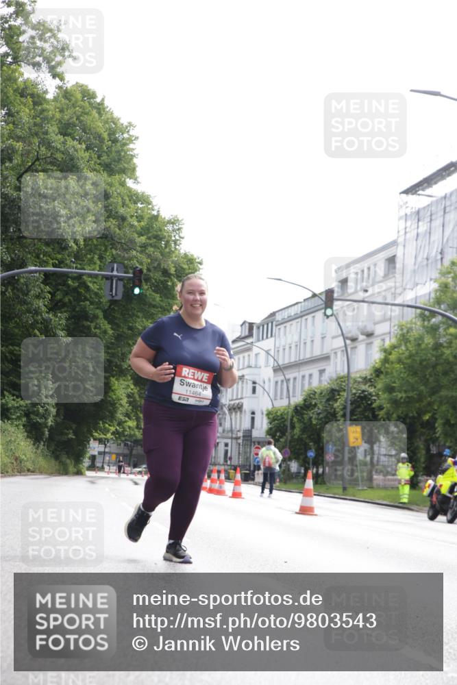 14.06.2026 - REWE Women's Run Jannik Wohlers http://msf.ph/oto/9803543 14.06.2026 10:22:09 Laufen 11464, 1 meine-sportfotos.de