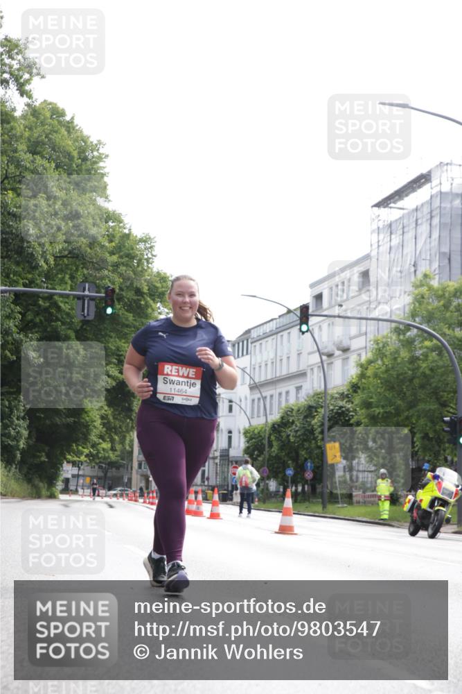 14.06.2026 - REWE Women's Run Jannik Wohlers http://msf.ph/oto/9803547 14.06.2026 10:22:09 Laufen 11464, 57, 1 meine-sportfotos.de