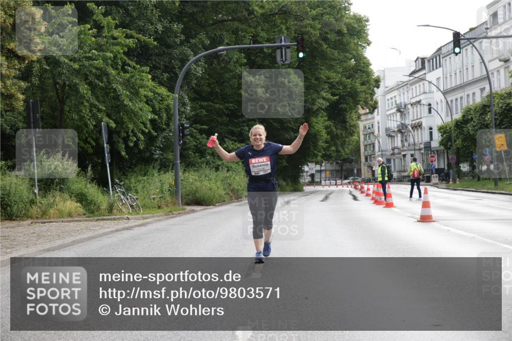 14.06.2026 - REWE Women's Run Jannik Wohlers http://msf.ph/oto/9803571 14.06.2026 10:23:02 Laufen  meine-sportfotos.de