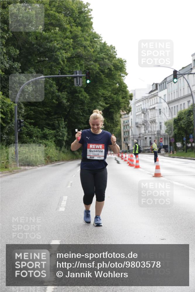 14.06.2026 - REWE Women's Run Jannik Wohlers http://msf.ph/oto/9803578 14.06.2026 10:23:05 Laufen 10228, 7 meine-sportfotos.de