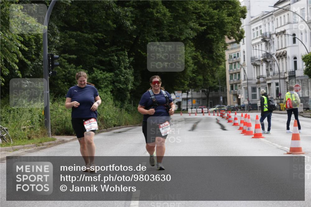 14.06.2026 - REWE Women's Run Jannik Wohlers http://msf.ph/oto/9803630 14.06.2026 10:24:55 Laufen 10873, 11117 meine-sportfotos.de