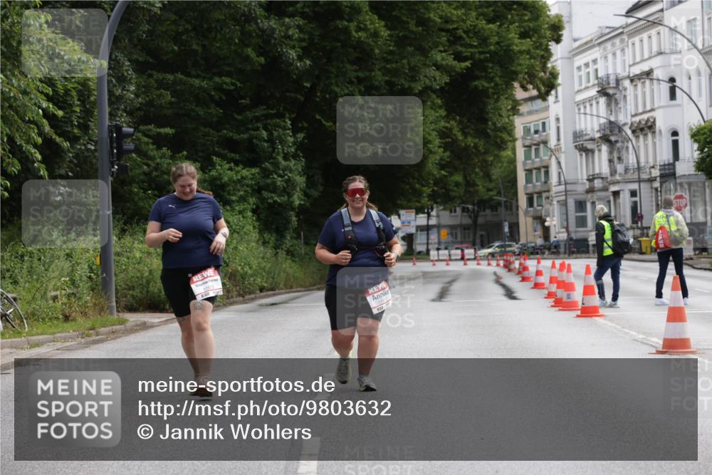 14.06.2026 - REWE Women's Run Jannik Wohlers http://msf.ph/oto/9803632 14.06.2026 10:24:55 Laufen 11117 meine-sportfotos.de