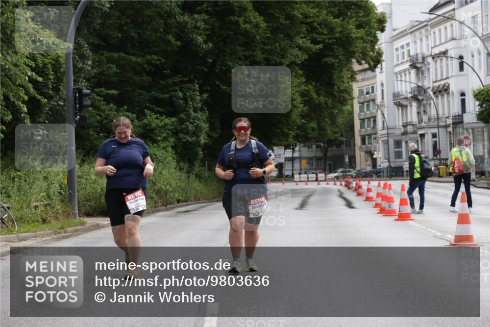 14.06.2026 - REWE Women's Run Jannik Wohlers http://msf.ph/oto/9803636 14.06.2026 10:24:55 Laufen 10873, 11117 meine-sportfotos.de