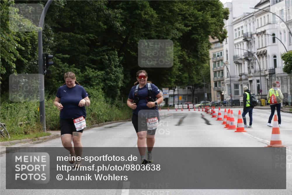 14.06.2026 - REWE Women's Run Jannik Wohlers http://msf.ph/oto/9803638 14.06.2026 10:24:55 Laufen 1083, 11117 meine-sportfotos.de