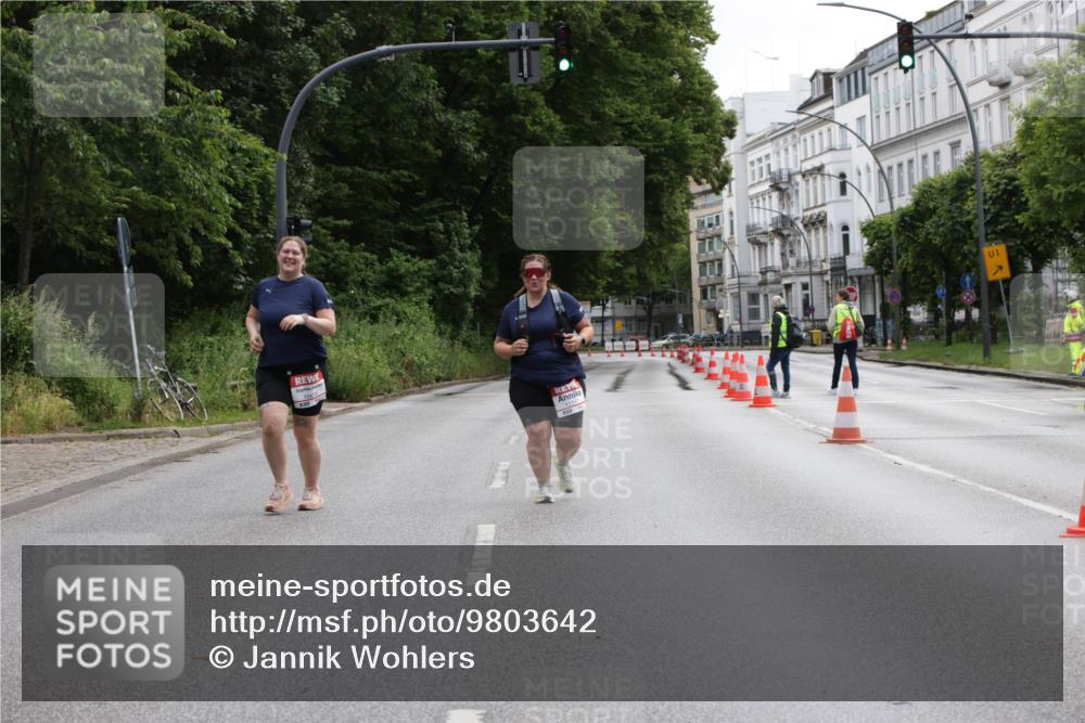 14.06.2026 - REWE Women's Run Jannik Wohlers http://msf.ph/oto/9803642 14.06.2026 10:24:56 Laufen 10873, 1, 7, 11117 meine-sportfotos.de