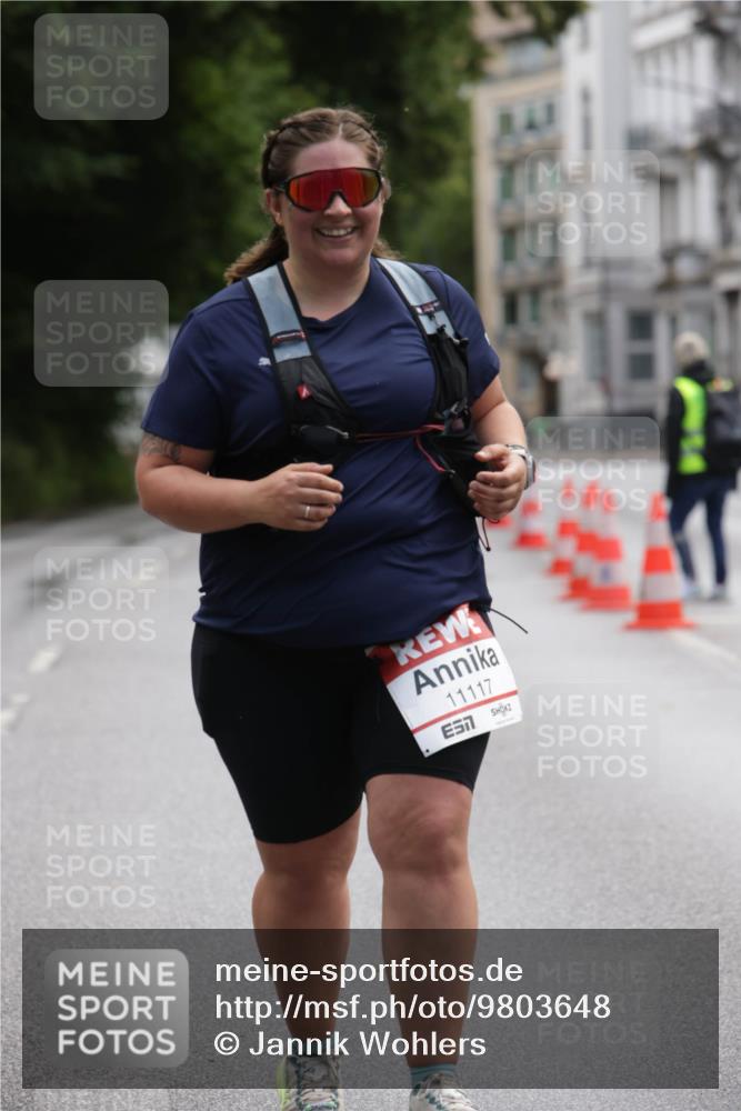 14.06.2026 - REWE Women's Run Jannik Wohlers http://msf.ph/oto/9803648 14.06.2026 10:24:59 Laufen 11117 meine-sportfotos.de