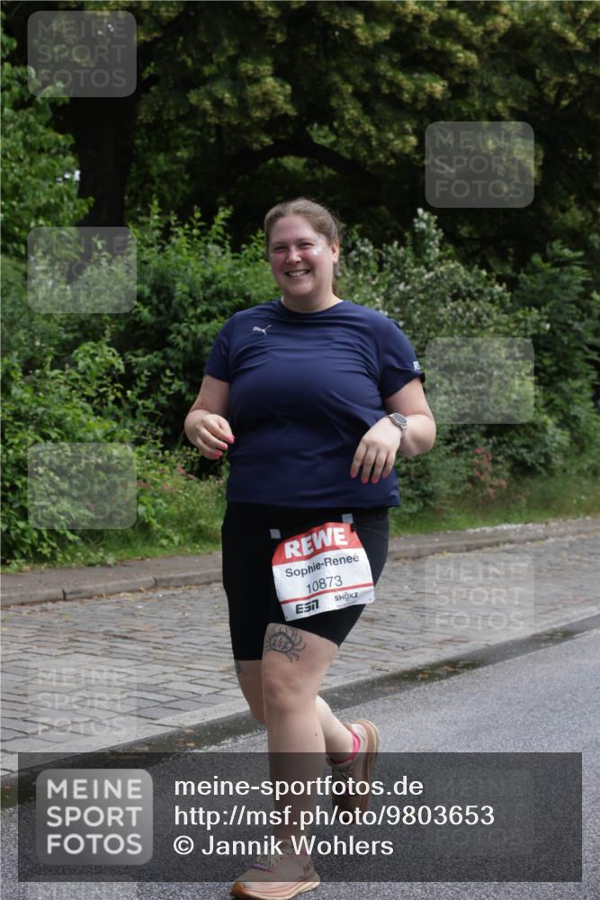 14.06.2026 - REWE Women's Run Jannik Wohlers http://msf.ph/oto/9803653 14.06.2026 10:25:01 Laufen 10873, 7 meine-sportfotos.de