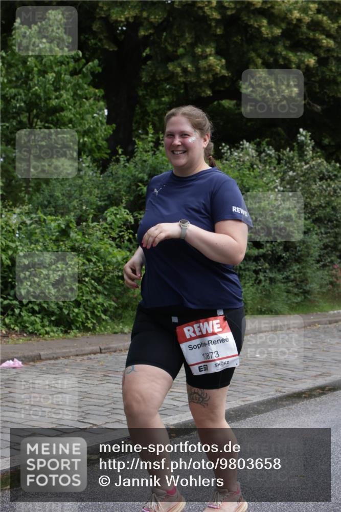 14.06.2026 - REWE Women's Run Jannik Wohlers http://msf.ph/oto/9803658 14.06.2026 10:25:01 Laufen 10873 meine-sportfotos.de
