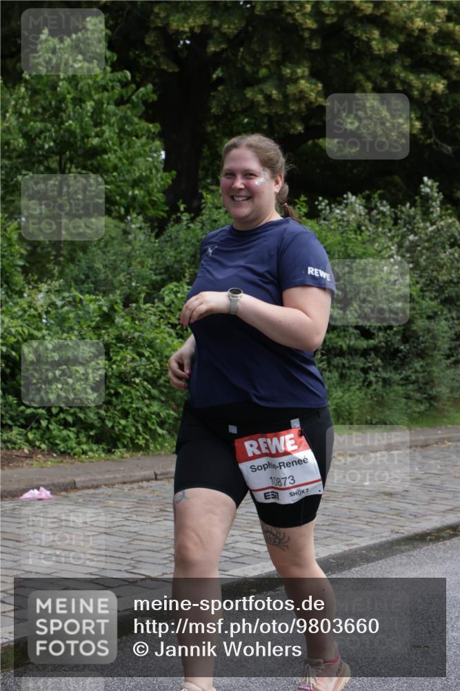 14.06.2026 - REWE Women's Run Jannik Wohlers http://msf.ph/oto/9803660 14.06.2026 10:25:01 Laufen 10873 meine-sportfotos.de
