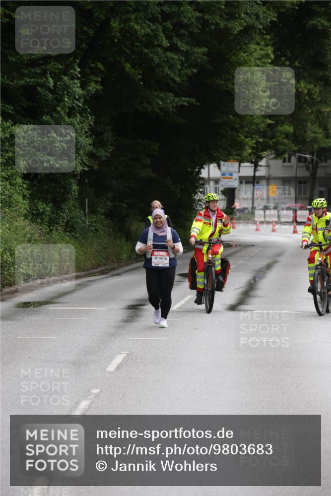 14.06.2026 - REWE Women's Run Jannik Wohlers http://msf.ph/oto/9803683 14.06.2026 10:28:04 Laufen 10176 meine-sportfotos.de