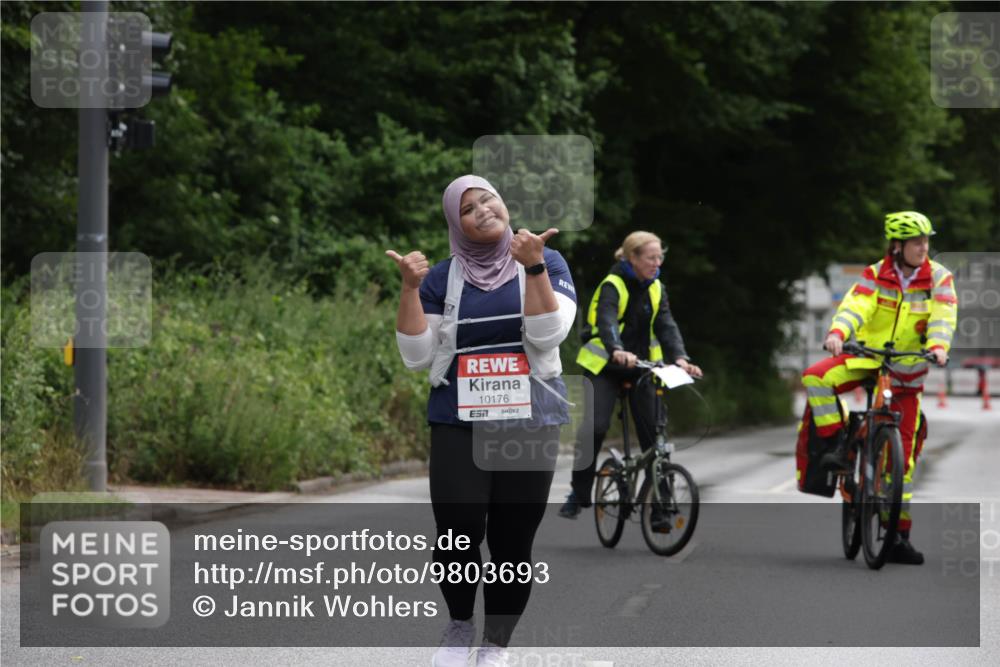 14.06.2026 - REWE Women's Run Jannik Wohlers http://msf.ph/oto/9803693 14.06.2026 10:28:15 Laufen 10176, 7 meine-sportfotos.de