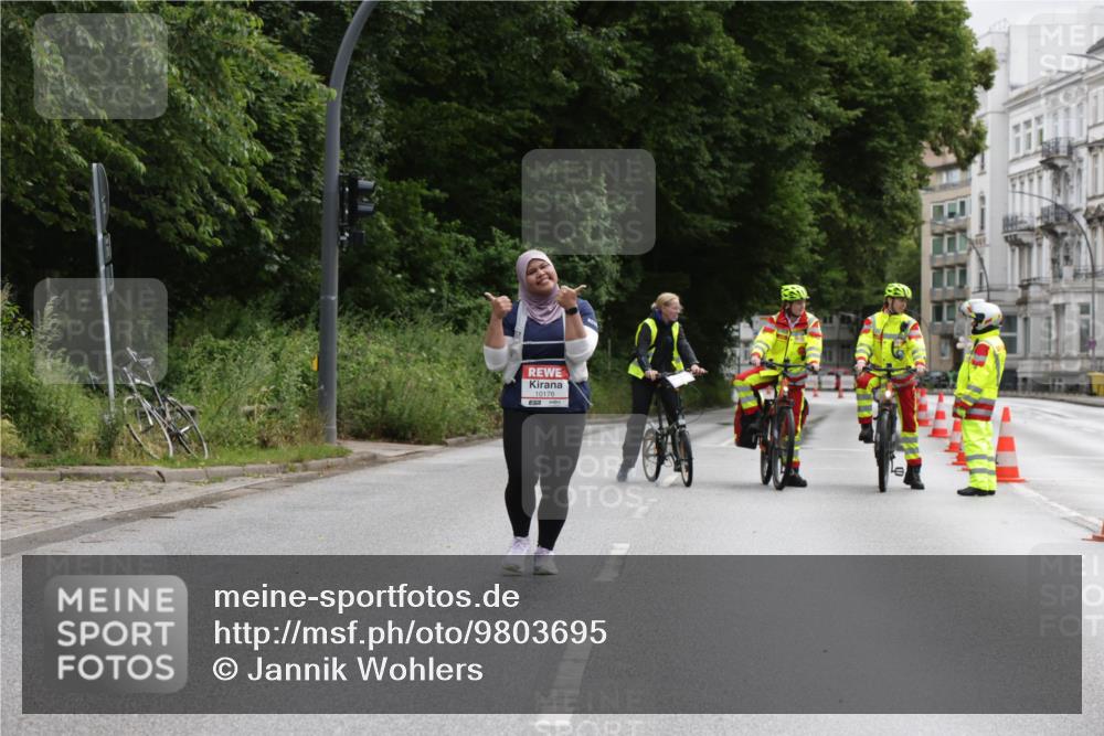 14.06.2026 - REWE Women's Run Jannik Wohlers http://msf.ph/oto/9803695 14.06.2026 10:28:16 Laufen 10176 meine-sportfotos.de