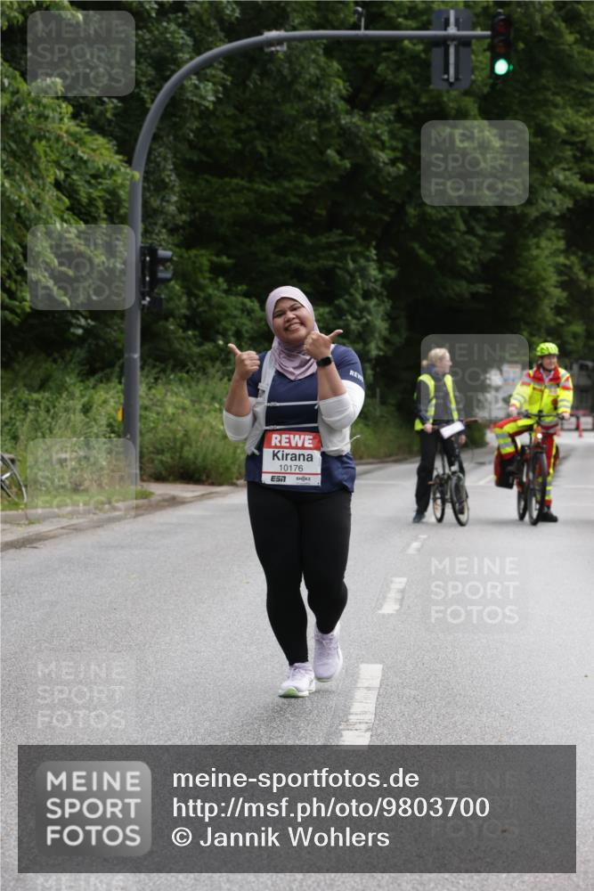 14.06.2026 - REWE Women's Run Jannik Wohlers http://msf.ph/oto/9803700 14.06.2026 10:28:19 Laufen 10176, 7 meine-sportfotos.de