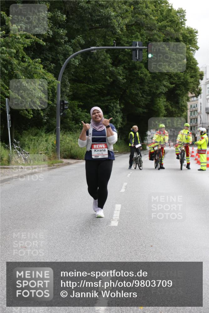 14.06.2026 - REWE Women's Run Jannik Wohlers http://msf.ph/oto/9803709 14.06.2026 10:28:19 Laufen 10176, 57 meine-sportfotos.de