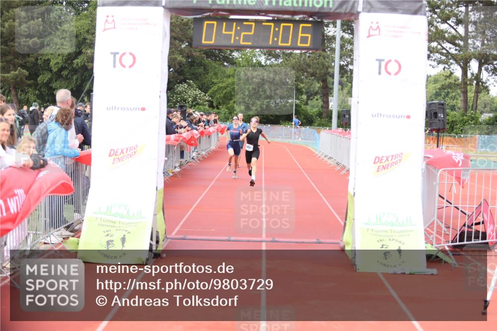 14.06.2026 - 7 Türme Triathlon Andreas Tolksdorf http://msf.ph/oto/9803729 14.06.2026 15:27:05 Ziel 925, 1161, 1170 meine-sportfotos.de
