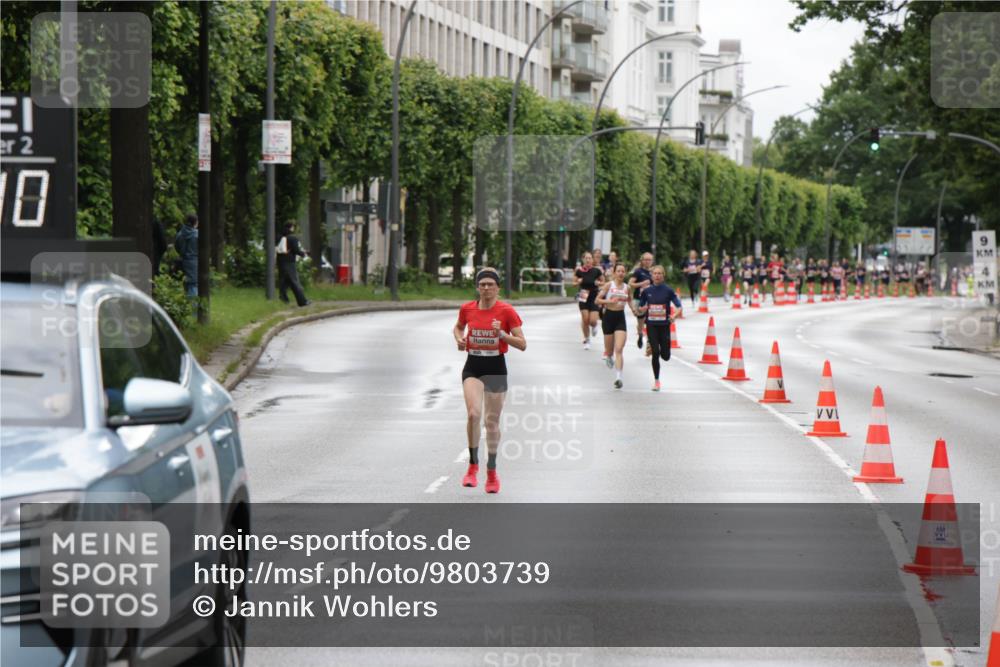 14.06.2026 - REWE Women's Run Jannik Wohlers http://msf.ph/oto/9803739 14.06.2026 10:36:29 Laufen 2, 10, 4 meine-sportfotos.de
