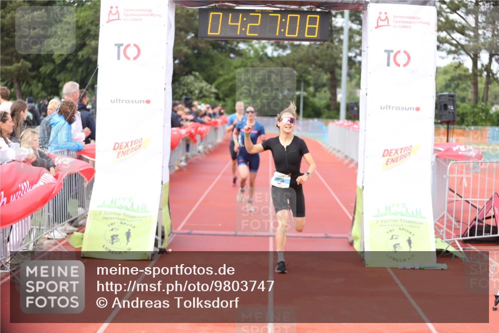 14.06.2026 - 7 Türme Triathlon Andreas Tolksdorf http://msf.ph/oto/9803747 14.06.2026 15:27:07 Ziel 925, 1161, 1170 meine-sportfotos.de