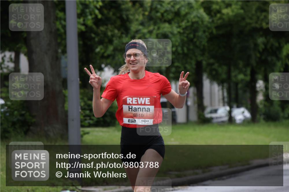 14.06.2026 - REWE Women's Run Jannik Wohlers http://msf.ph/oto/9803788 14.06.2026 10:36:35 Laufen 5910, 7 meine-sportfotos.de