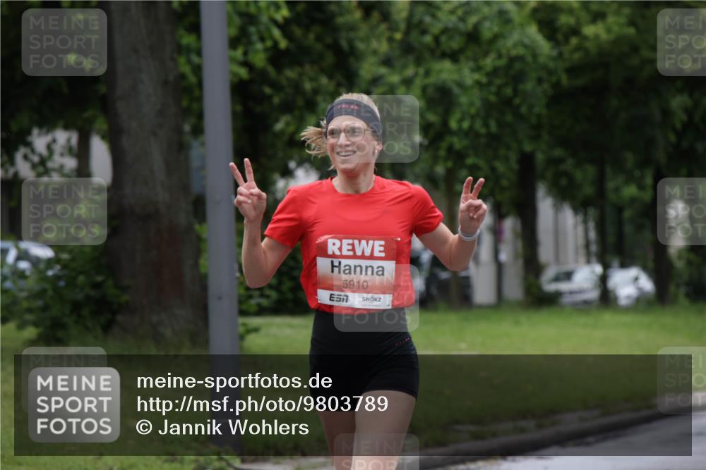 14.06.2026 - REWE Women's Run Jannik Wohlers http://msf.ph/oto/9803789 14.06.2026 10:36:35 Laufen 5910, 7 meine-sportfotos.de