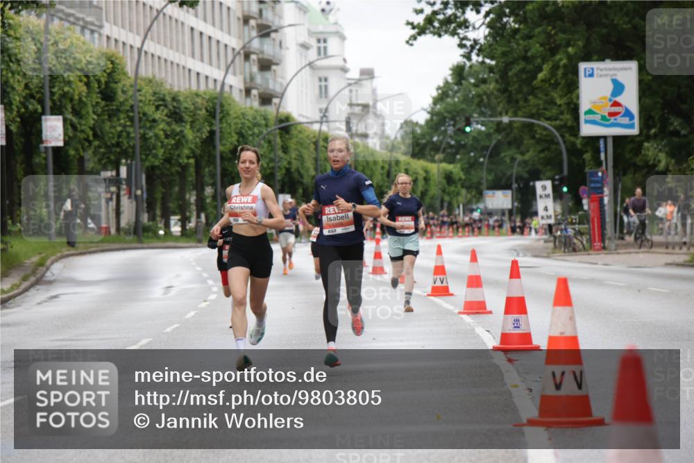 14.06.2026 - REWE Women's Run Jannik Wohlers http://msf.ph/oto/9803805 14.06.2026 10:36:39 Laufen 51 meine-sportfotos.de