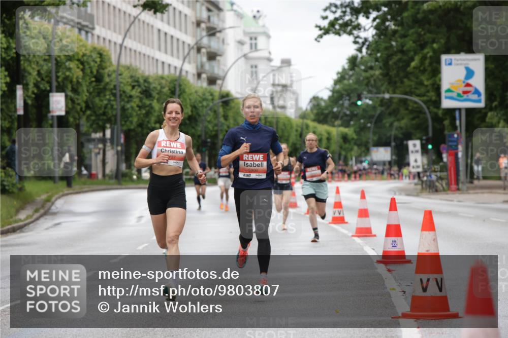 14.06.2026 - REWE Women's Run Jannik Wohlers http://msf.ph/oto/9803807 14.06.2026 10:36:40 Laufen 37, 5906, 7 meine-sportfotos.de