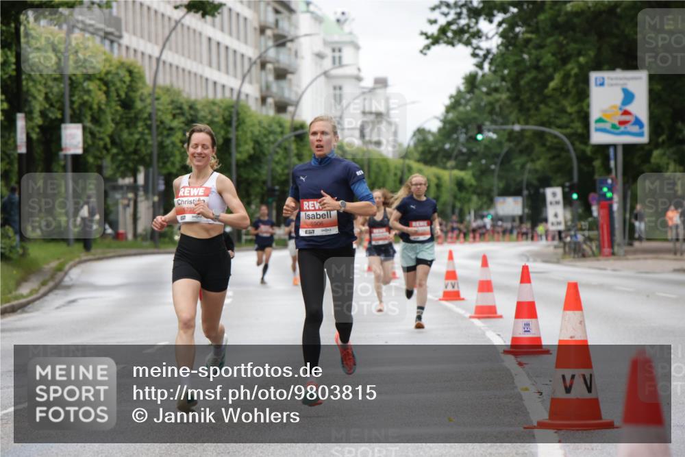14.06.2026 - REWE Women's Run Jannik Wohlers http://msf.ph/oto/9803815 14.06.2026 10:36:40 Laufen 5737, 5906, 7 meine-sportfotos.de