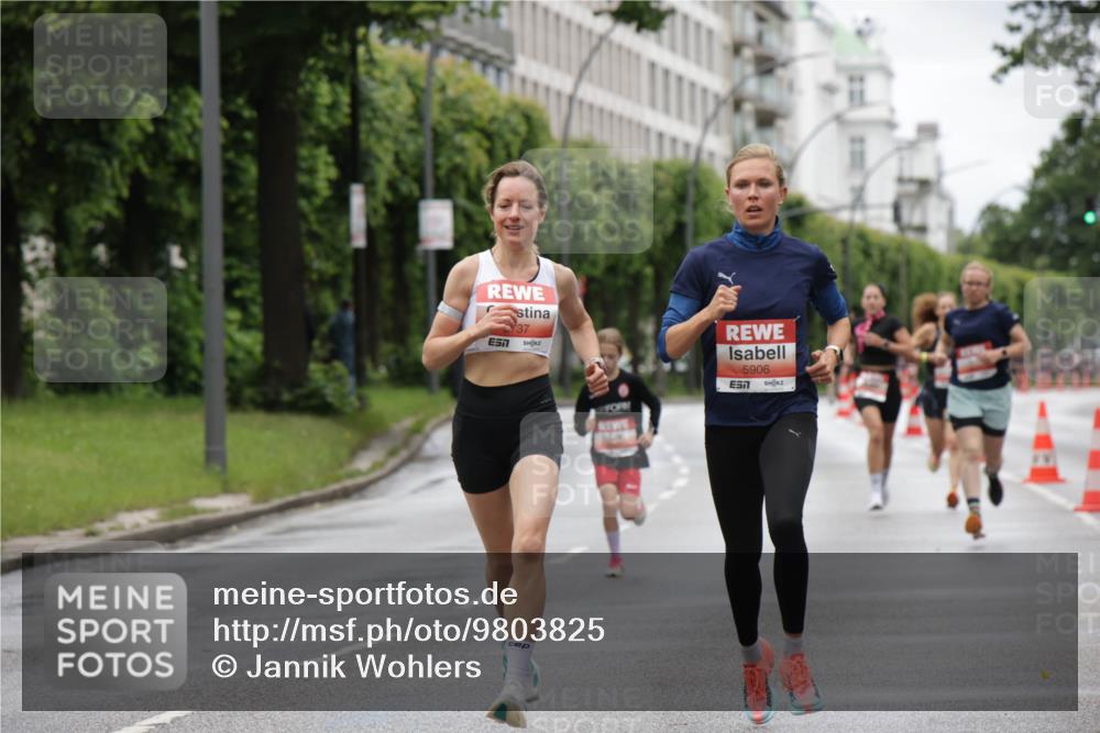 14.06.2026 - REWE Women's Run Jannik Wohlers http://msf.ph/oto/9803825 14.06.2026 10:36:41 Laufen 37, 7, 5906, 7 meine-sportfotos.de