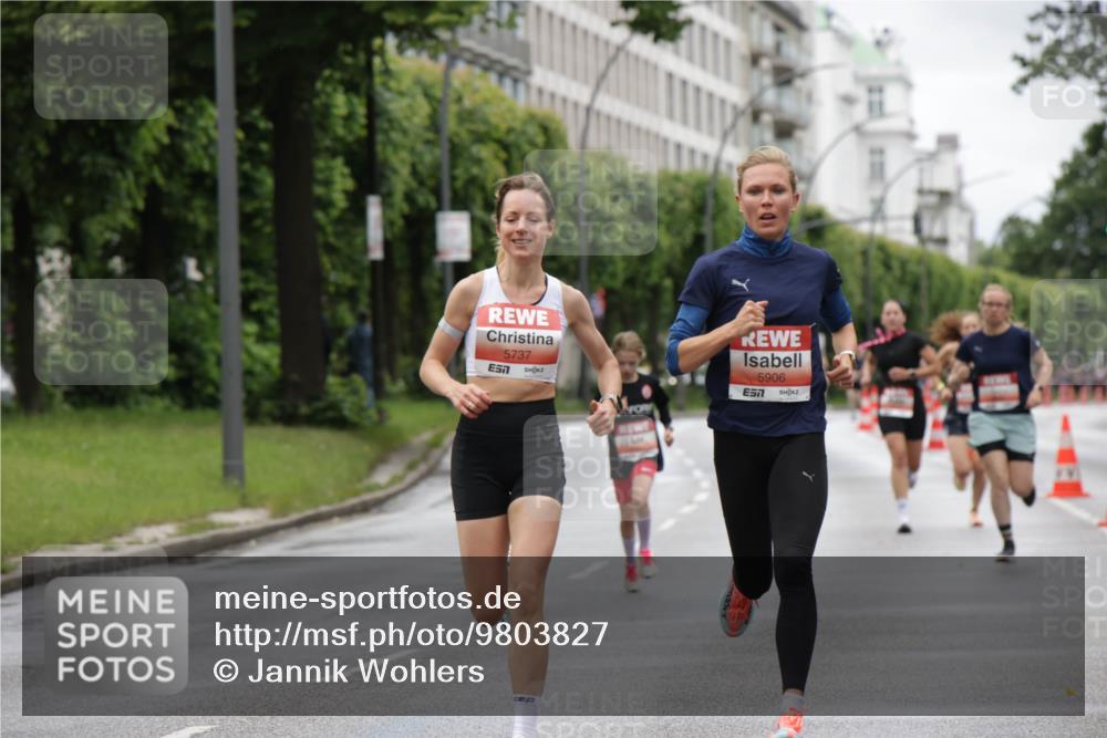 14.06.2026 - REWE Women's Run Jannik Wohlers http://msf.ph/oto/9803827 14.06.2026 10:36:41 Laufen 5737, 5906, 7 meine-sportfotos.de