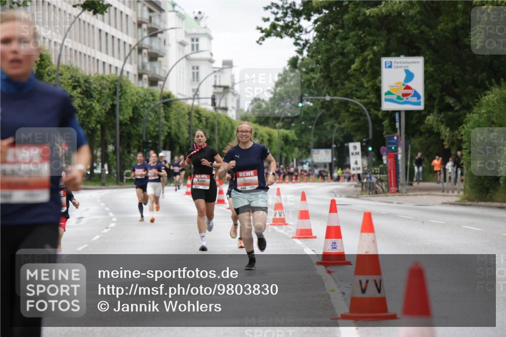 14.06.2026 - REWE Women's Run Jannik Wohlers http://msf.ph/oto/9803830 14.06.2026 10:36:42 Laufen 9 meine-sportfotos.de