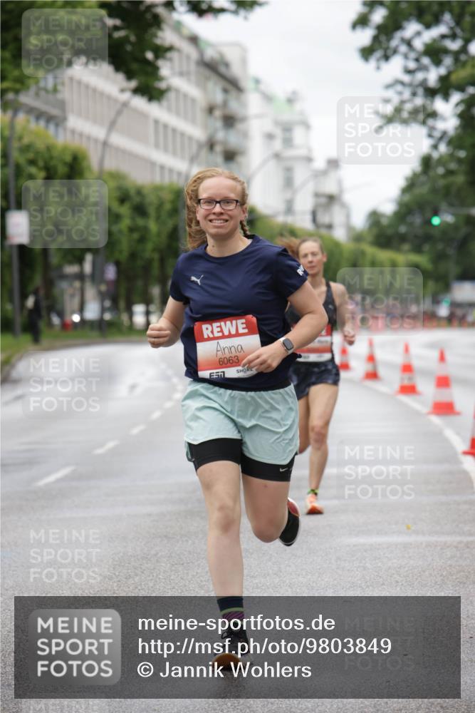 14.06.2026 - REWE Women's Run Jannik Wohlers http://msf.ph/oto/9803849 14.06.2026 10:36:46 Laufen 6063, 7 meine-sportfotos.de