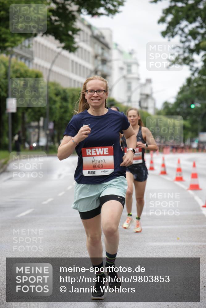 14.06.2026 - REWE Women's Run Jannik Wohlers http://msf.ph/oto/9803853 14.06.2026 10:36:46 Laufen 6063, 7 meine-sportfotos.de
