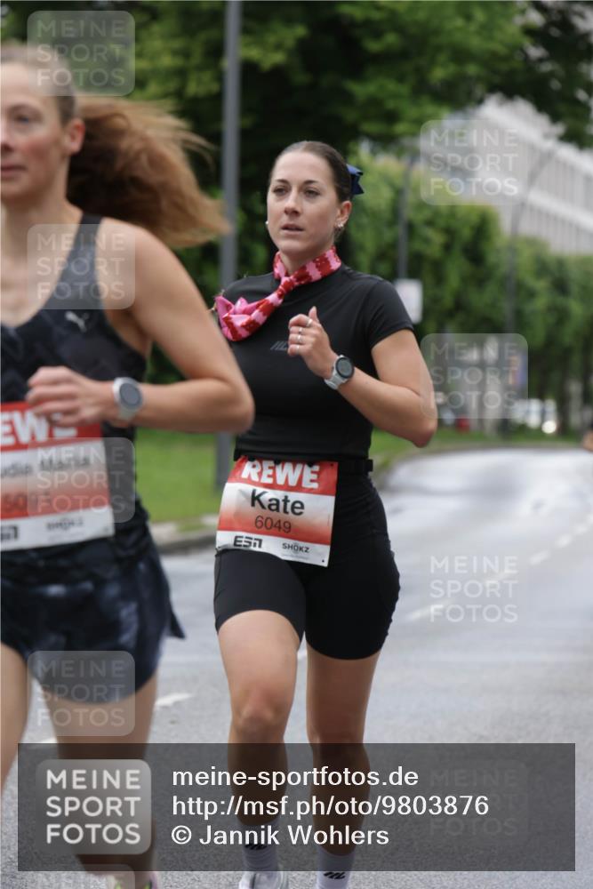 14.06.2026 - REWE Women's Run Jannik Wohlers http://msf.ph/oto/9803876 14.06.2026 10:36:50 Laufen 5091, 6049, 7, 221 meine-sportfotos.de