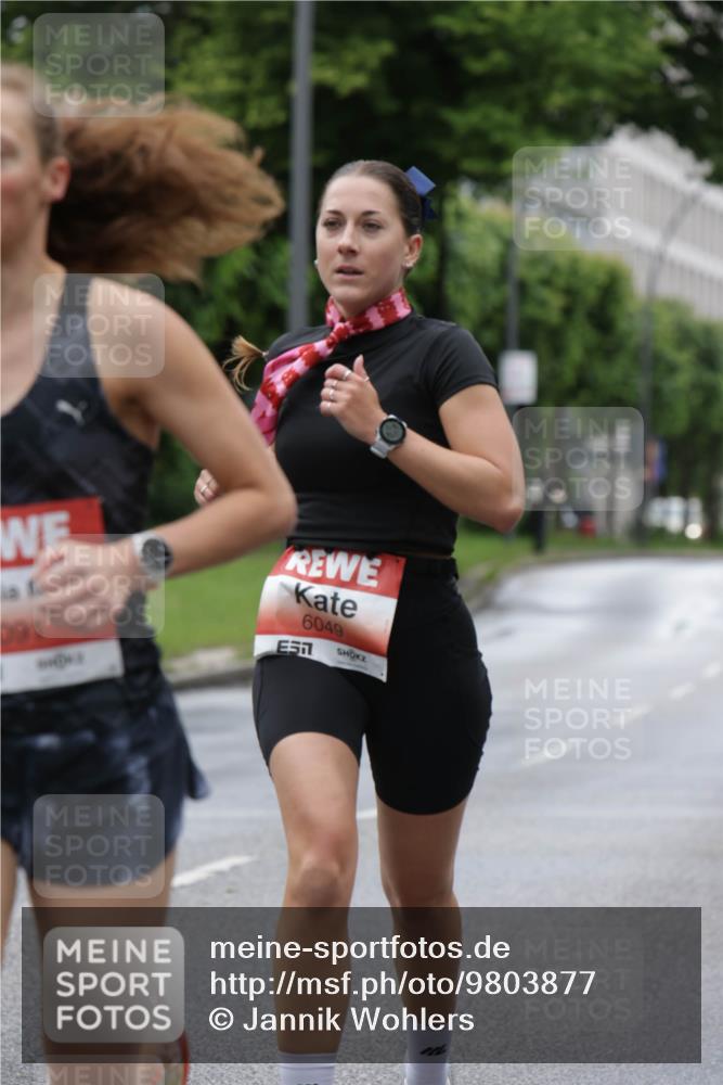 14.06.2026 - REWE Women's Run Jannik Wohlers http://msf.ph/oto/9803877 14.06.2026 10:36:50 Laufen 091, 6049 meine-sportfotos.de