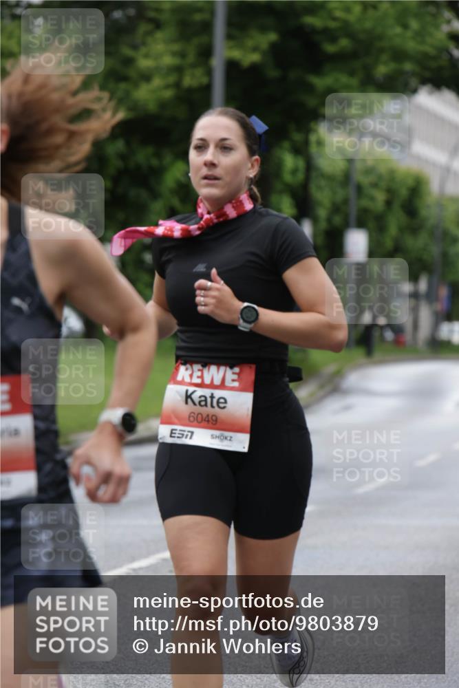 14.06.2026 - REWE Women's Run Jannik Wohlers http://msf.ph/oto/9803879 14.06.2026 10:36:50 Laufen 6049 meine-sportfotos.de