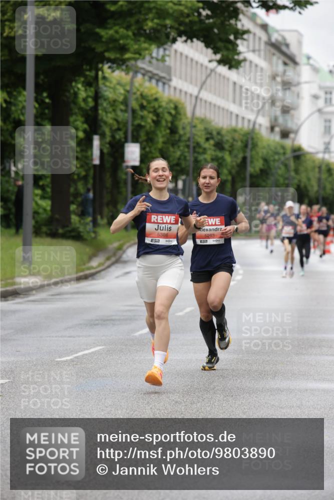 14.06.2026 - REWE Women's Run Jannik Wohlers http://msf.ph/oto/9803890 14.06.2026 10:36:53 Laufen 5386, 5263, 7, 657 meine-sportfotos.de