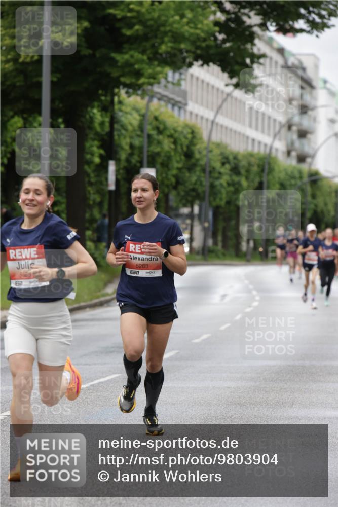 14.06.2026 - REWE Women's Run Jannik Wohlers http://msf.ph/oto/9803904 14.06.2026 10:36:54 Laufen 7, 5263 meine-sportfotos.de