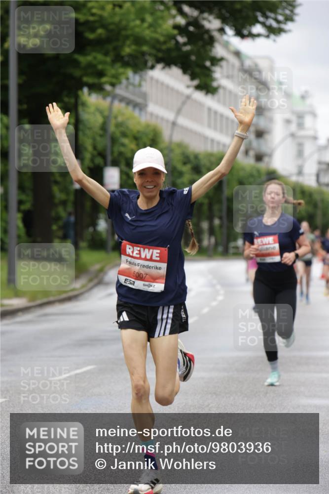 14.06.2026 - REWE Women's Run Jannik Wohlers http://msf.ph/oto/9803936 14.06.2026 10:37:03 Laufen 5007 meine-sportfotos.de