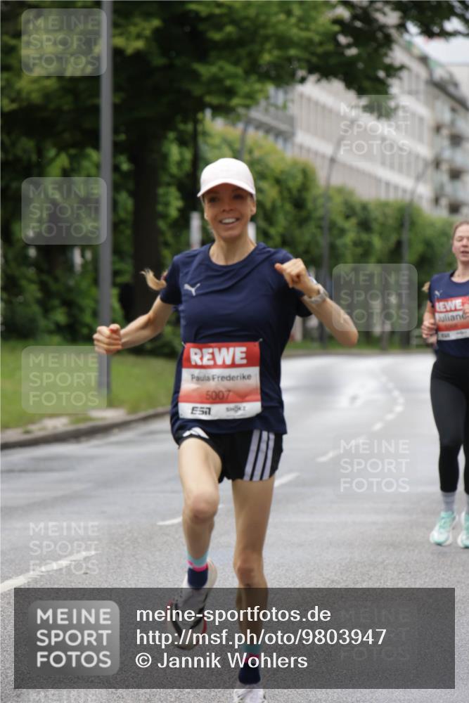 14.06.2026 - REWE Women's Run Jannik Wohlers http://msf.ph/oto/9803947 14.06.2026 10:37:04 Laufen 5007, 51 meine-sportfotos.de