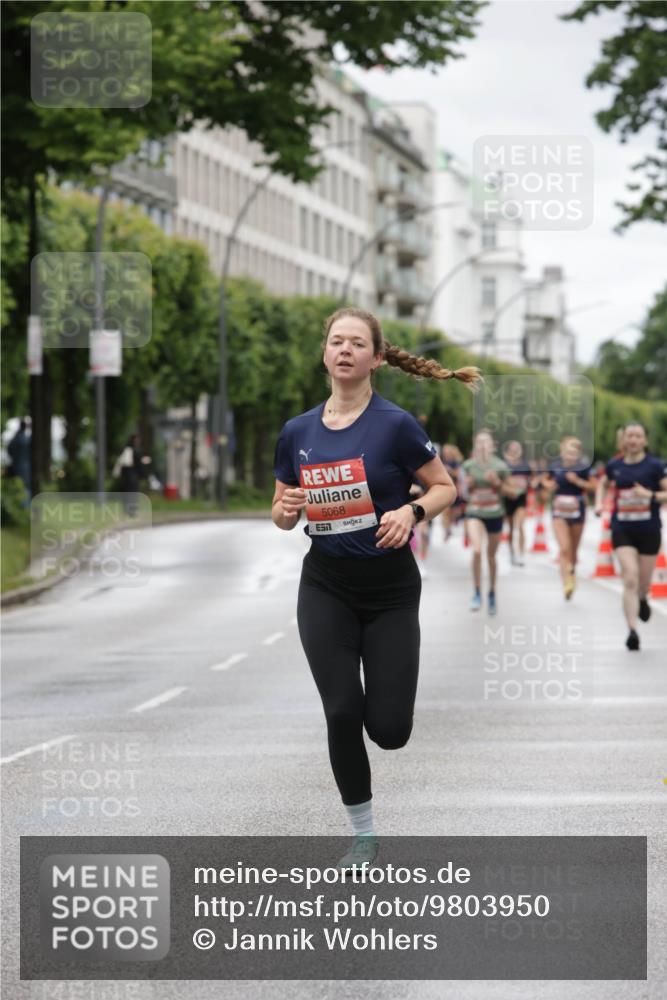 14.06.2026 - REWE Women's Run Jannik Wohlers http://msf.ph/oto/9803950 14.06.2026 10:37:05 Laufen 5068 meine-sportfotos.de