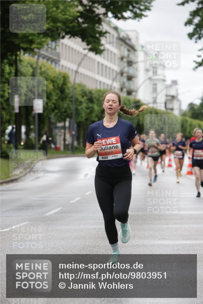 14.06.2026 - REWE Women's Run Jannik Wohlers http://msf.ph/oto/9803951 14.06.2026 10:37:05 Laufen 5068 meine-sportfotos.de