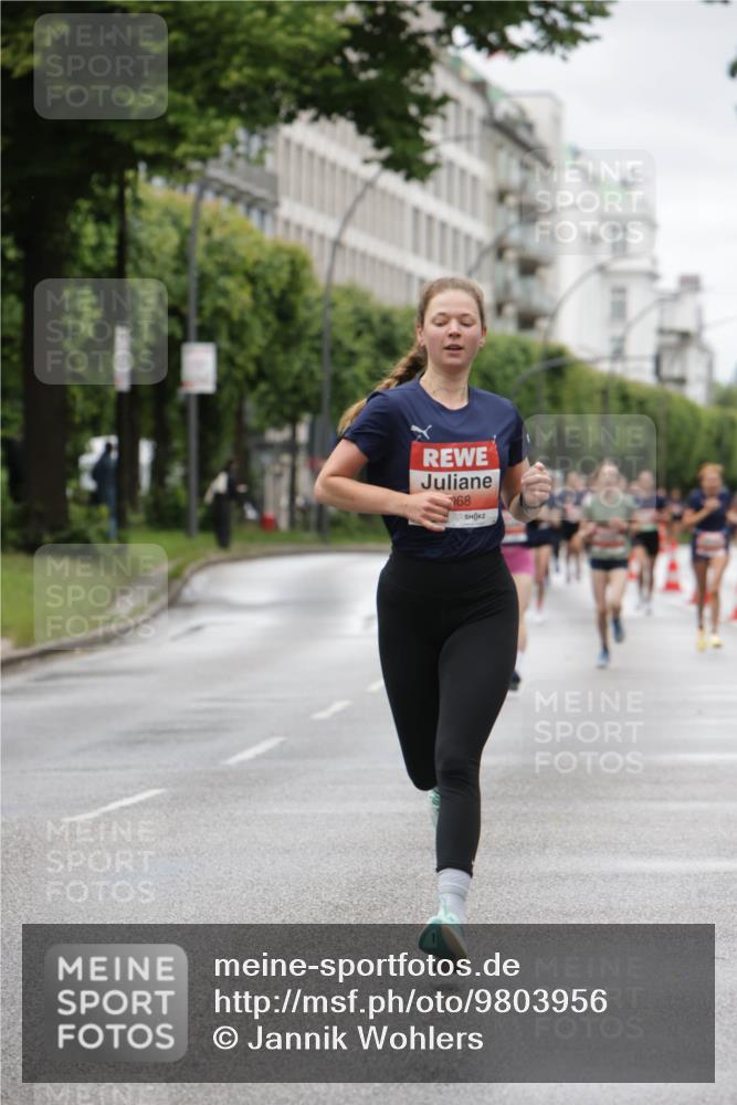 14.06.2026 - REWE Women's Run Jannik Wohlers http://msf.ph/oto/9803956 14.06.2026 10:37:05 Laufen 68 meine-sportfotos.de