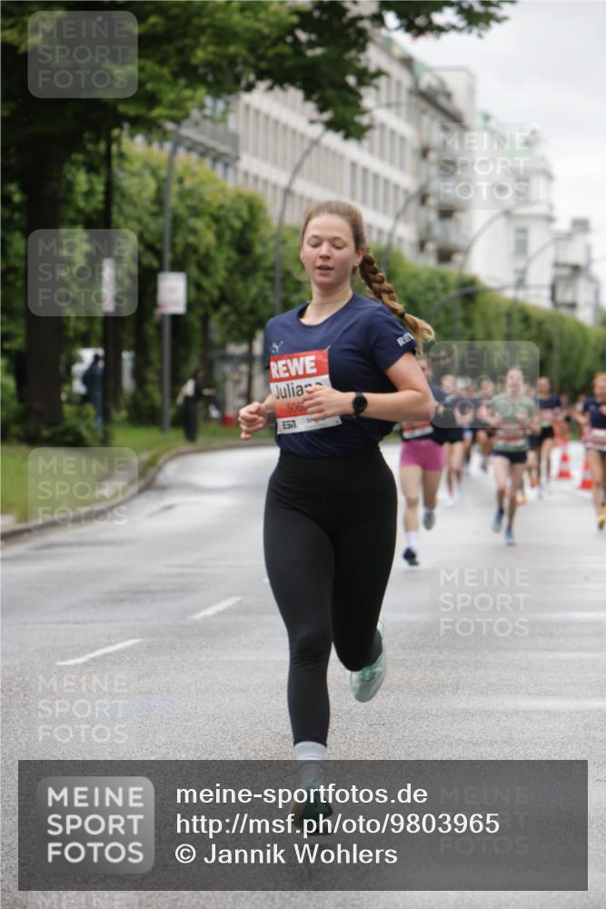 14.06.2026 - REWE Women's Run Jannik Wohlers http://msf.ph/oto/9803965 14.06.2026 10:37:05 Laufen 5060 meine-sportfotos.de