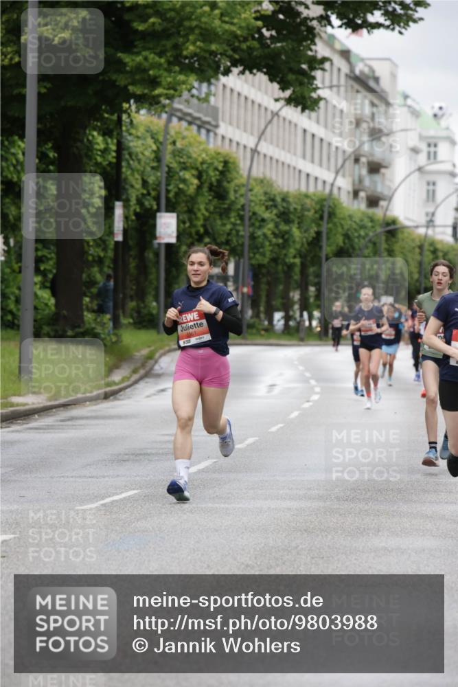 14.06.2026 - REWE Women's Run Jannik Wohlers http://msf.ph/oto/9803988 14.06.2026 10:37:09 Laufen 51 meine-sportfotos.de
