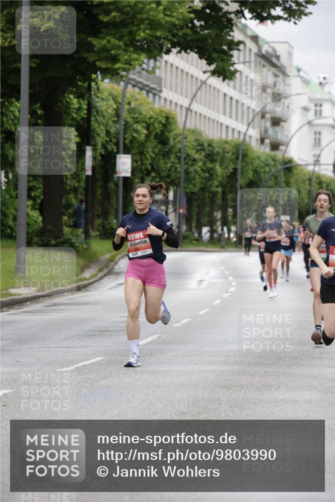 14.06.2026 - REWE Women's Run Jannik Wohlers http://msf.ph/oto/9803990 14.06.2026 10:37:09 Laufen 5361, 51 meine-sportfotos.de