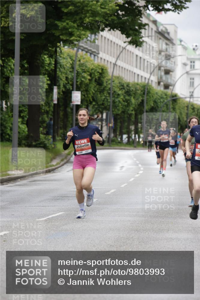 14.06.2026 - REWE Women's Run Jannik Wohlers http://msf.ph/oto/9803993 14.06.2026 10:37:09 Laufen 5361 meine-sportfotos.de