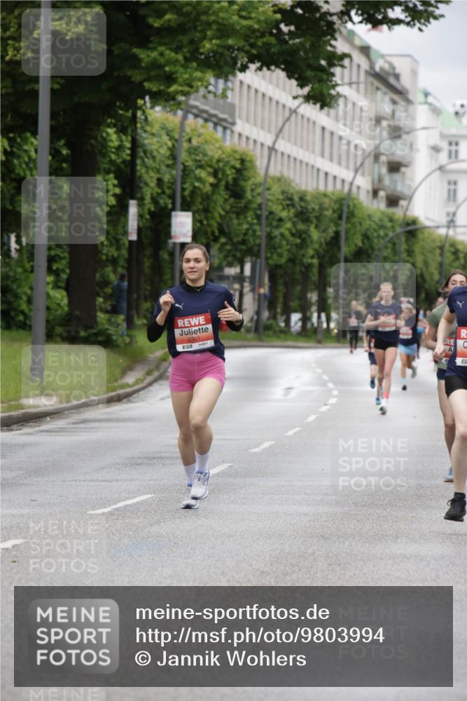 14.06.2026 - REWE Women's Run Jannik Wohlers http://msf.ph/oto/9803994 14.06.2026 10:37:09 Laufen 5361 meine-sportfotos.de