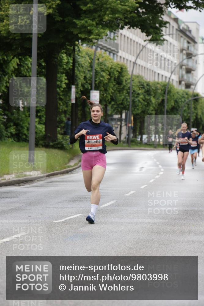 14.06.2026 - REWE Women's Run Jannik Wohlers http://msf.ph/oto/9803998 14.06.2026 10:37:09 Laufen 5361, 7 meine-sportfotos.de
