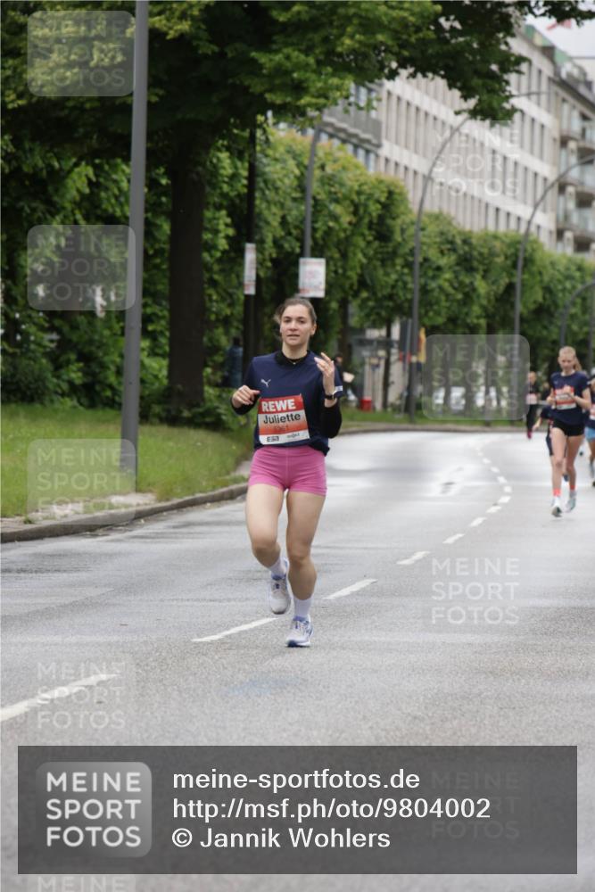 14.06.2026 - REWE Women's Run Jannik Wohlers http://msf.ph/oto/9804002 14.06.2026 10:37:09 Laufen 5361, 57 meine-sportfotos.de
