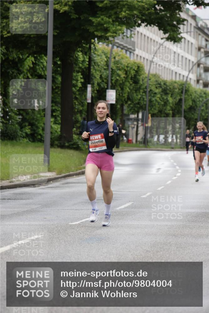 14.06.2026 - REWE Women's Run Jannik Wohlers http://msf.ph/oto/9804004 14.06.2026 10:37:09 Laufen 5361 meine-sportfotos.de